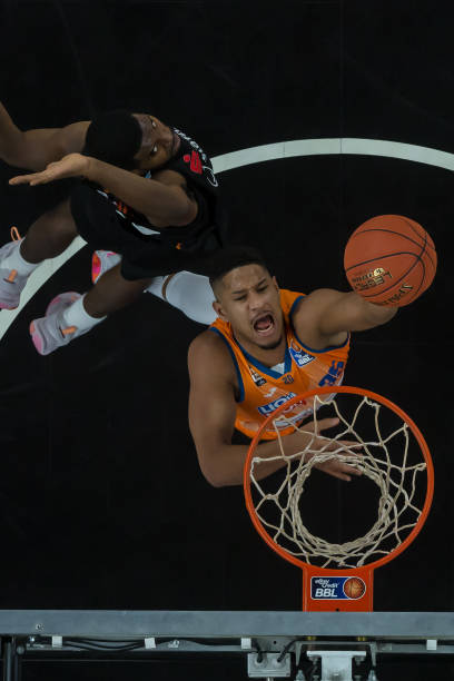 绩拉回至第 绩拉回至第